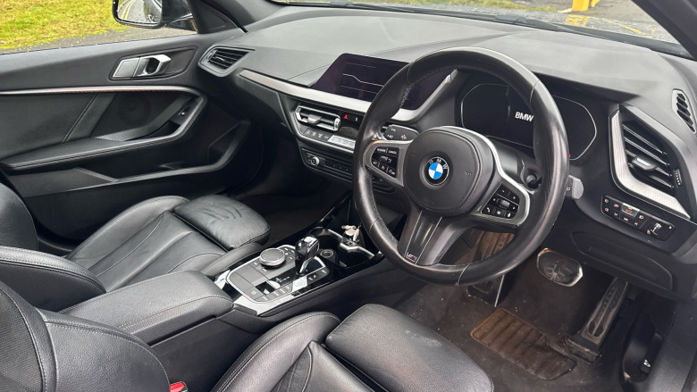 BMW 1 Series 118i M Sport 5dr Step Auto Petrol Hatchback